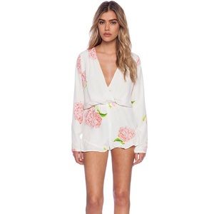 Stone Cold Fox Love Jumper in White Bloom